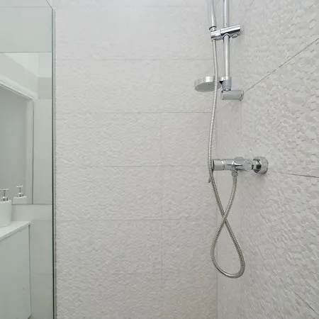 Urban Design Guest house 3*